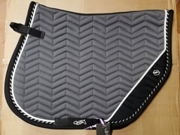 Tapis de selle QHP Shiva