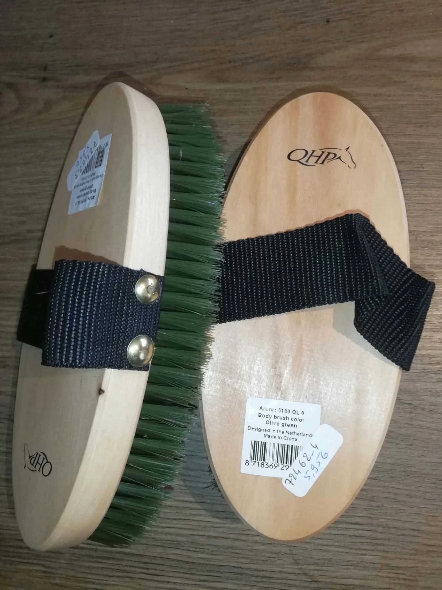 [72462] Brosse douce dandy QHP olive