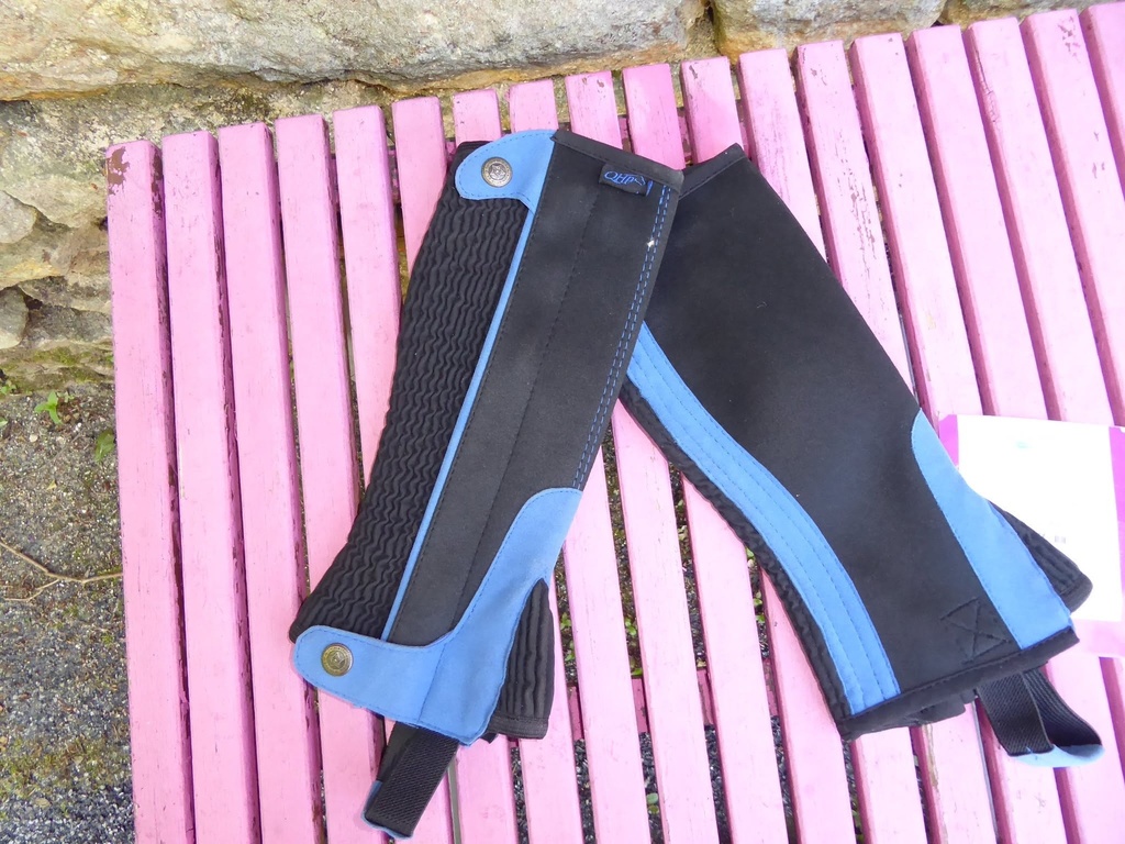 Mini-chaps suedine QHP noir/bleu 6 ans