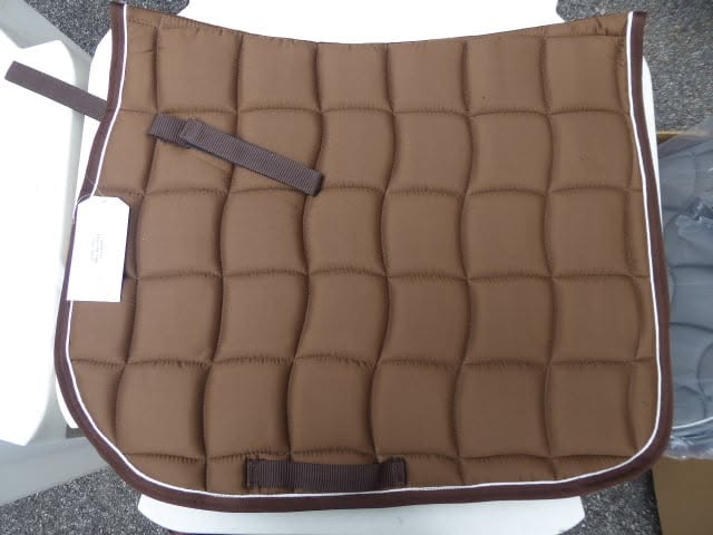 Tapis performance piping marron