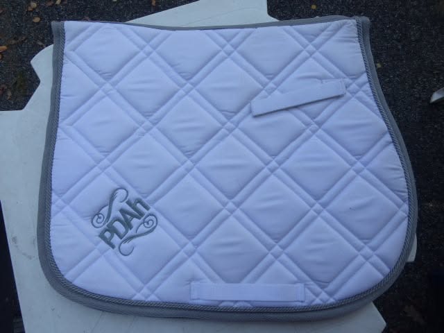 tapis pdah blanc cheval