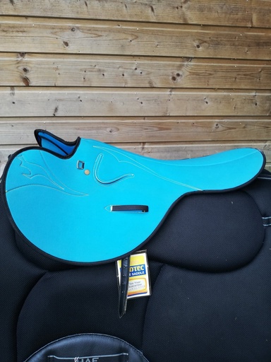 selle course wintec bleu 1 kg