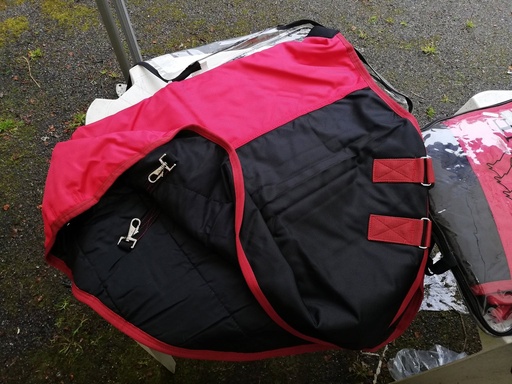 Couvre-Cou Carys imper Hiver Equiline (Rouge/Noir - L)