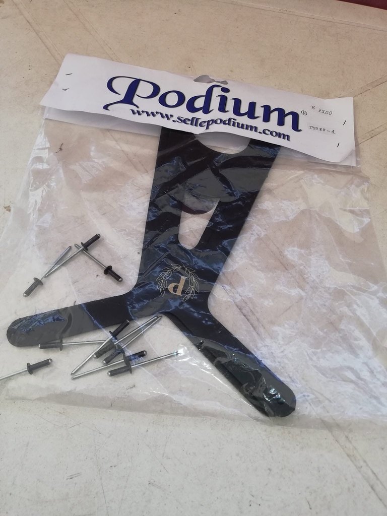 kit cages pour etriers podium