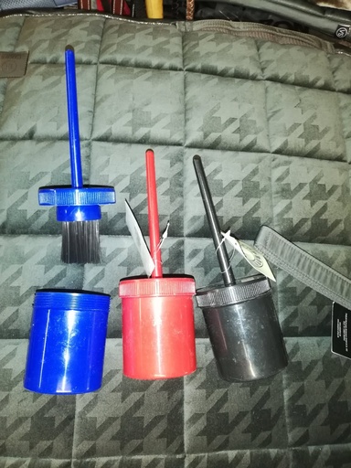 pinceaux sabots TdeT + pot à visser