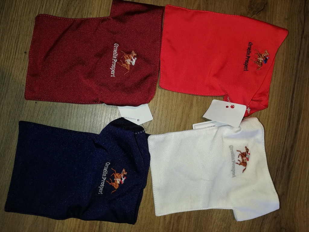 tour de cou ornella prosperi x16 (14marine +1rouge +1blanc)