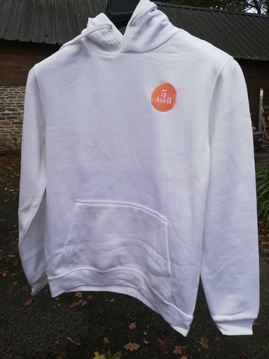 Sweat 5 avril blanc lot de 13 (3 XS, 3 S, 4M, 1L,2XL)