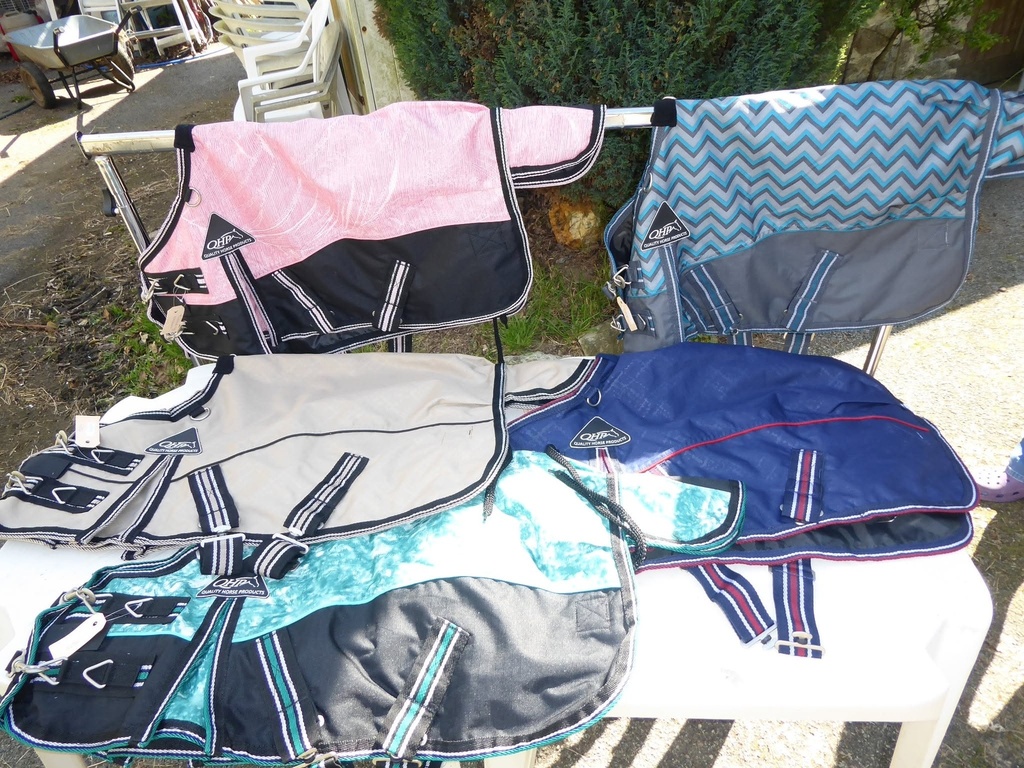 couverture 0 gr exterieur QHP marine Mini dos 55cm /totale 80cm
