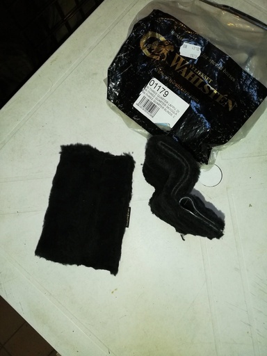 oeillieres velcro noir (trot) wahlsten