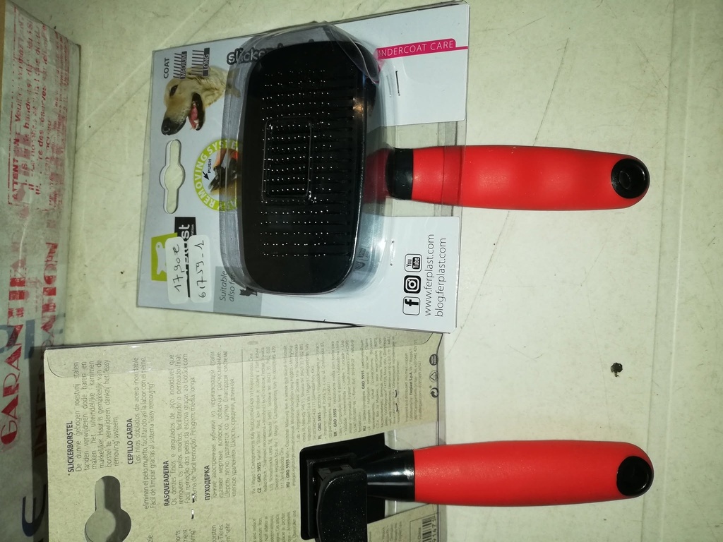 bosse carde pour chien retractable ferplast