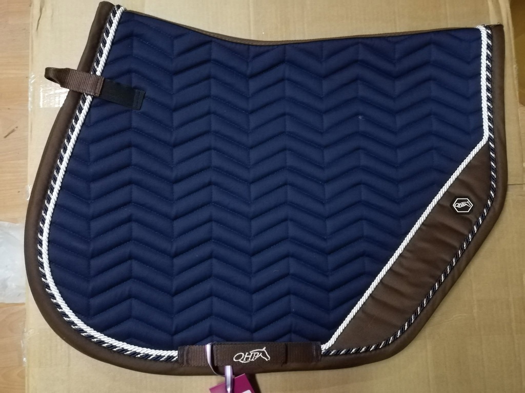 Tapis de selle QHP Shiva /
